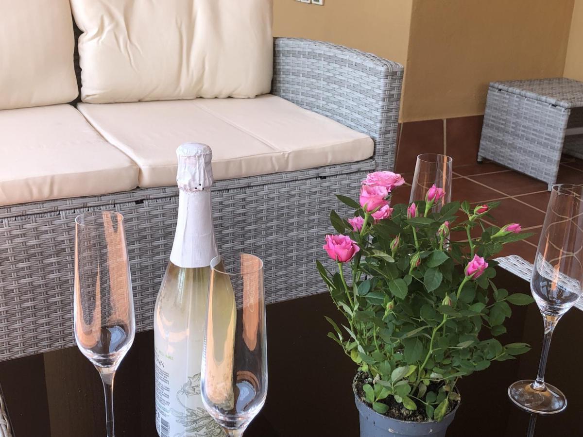 La Cala Azul 2 Bedroom Apartment With Big Sunny Terrace & Walking Distance To All The Amenities - Costa Del Sol ลากาลาเดมิฮาส ภายนอก รูปภาพ